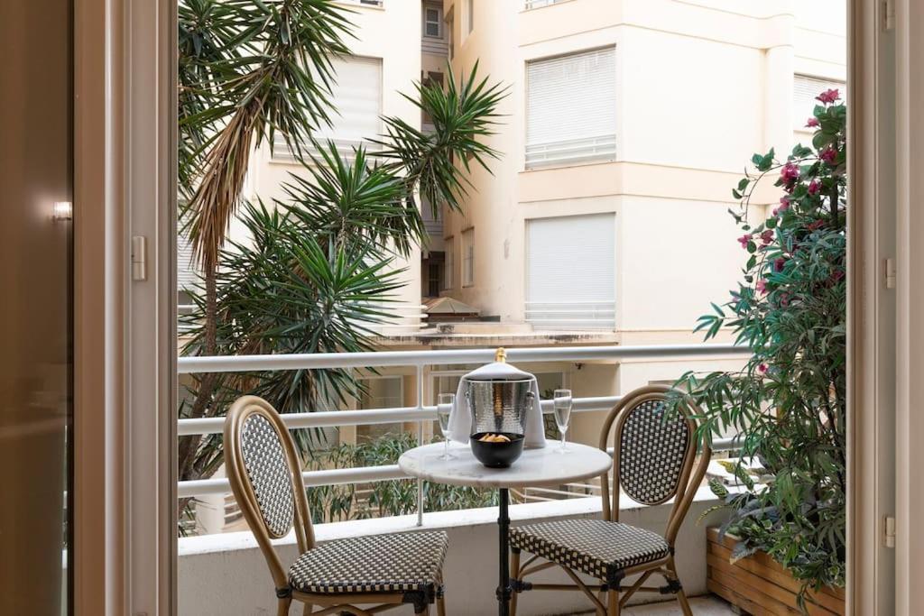 Promenade, 2Pieces Chic Et Clim Avec Terrasse Apartment นีซ ภายนอก รูปภาพ